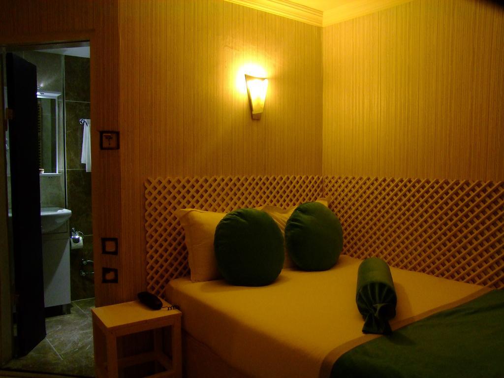 Hotel Ishakpasa Konagi 伊斯坦布尔 客房 照片