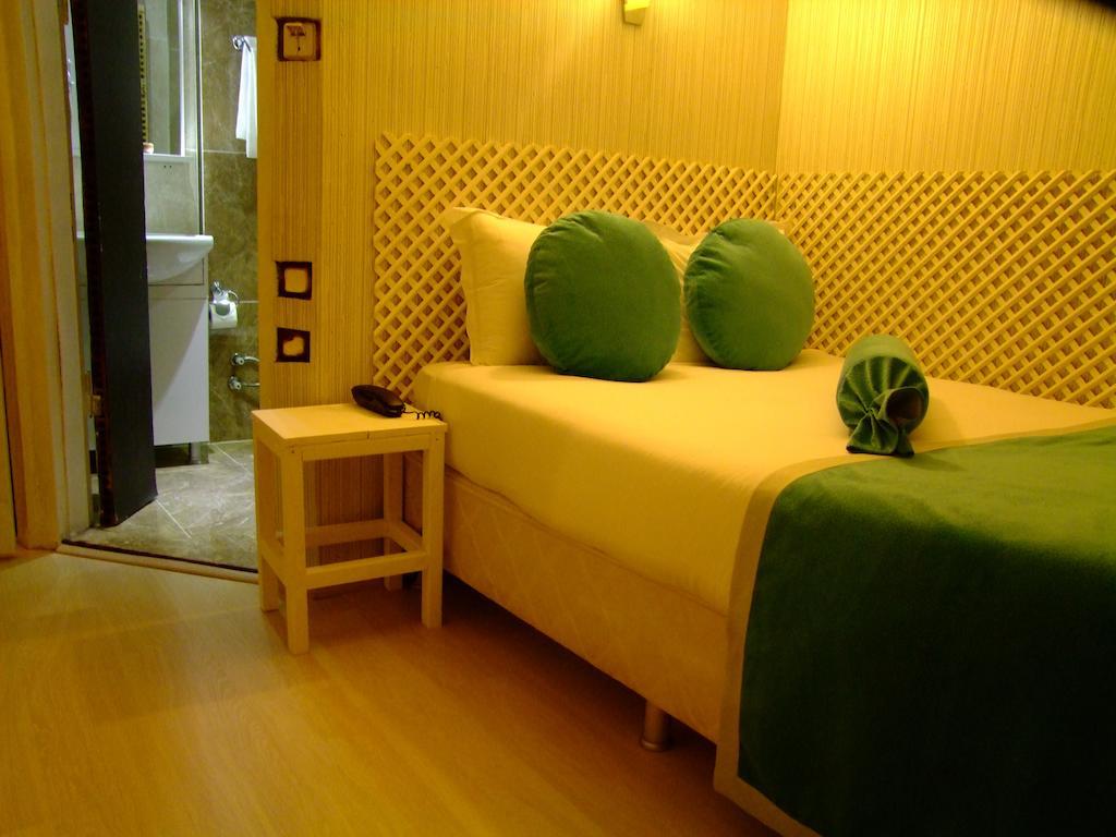 Hotel Ishakpasa Konagi 伊斯坦布尔 客房 照片