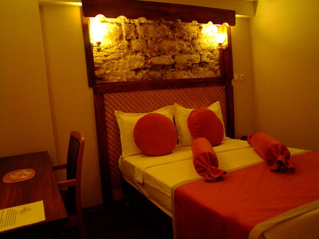 Hotel Ishakpasa Konagi 伊斯坦布尔 客房 照片